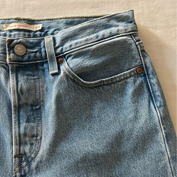 Levi's Wedgie Straight Jeans in Luxor Empire - Picture 9 of 16